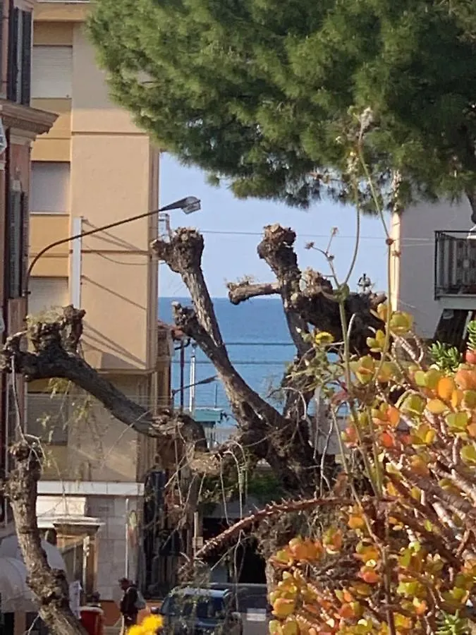 Casa Ginestra Mare Apartment Bordighera Italy