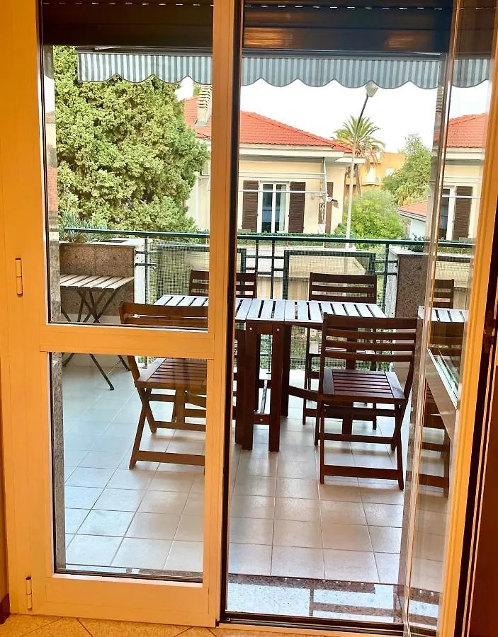 Casa Ginestra Mare Apartment Bordighera