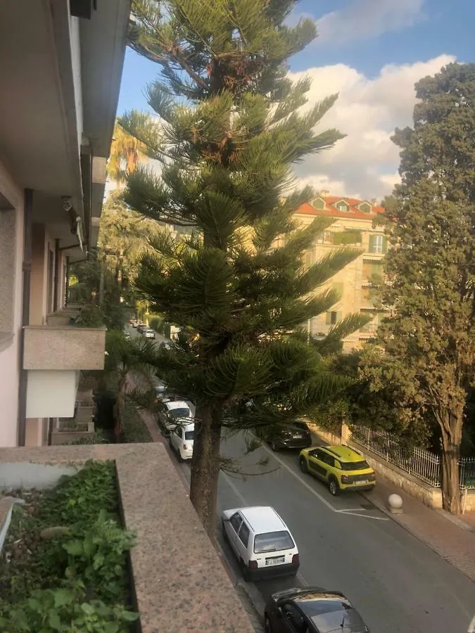 Casa Ginestra Mare Apartment Bordighera